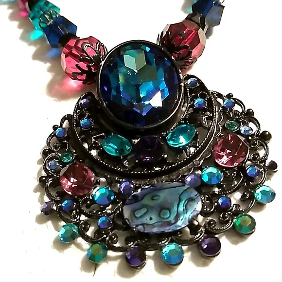Chico's Necklace Multi-colored Faceted Crystal Beads Black Metal Rhinestone Pend - Picture 7 of 10